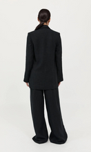 Load image into Gallery viewer, ST. AGNI Tailored Linen Blazer
