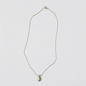 LUCY FOLK Bes Necklace - Silver